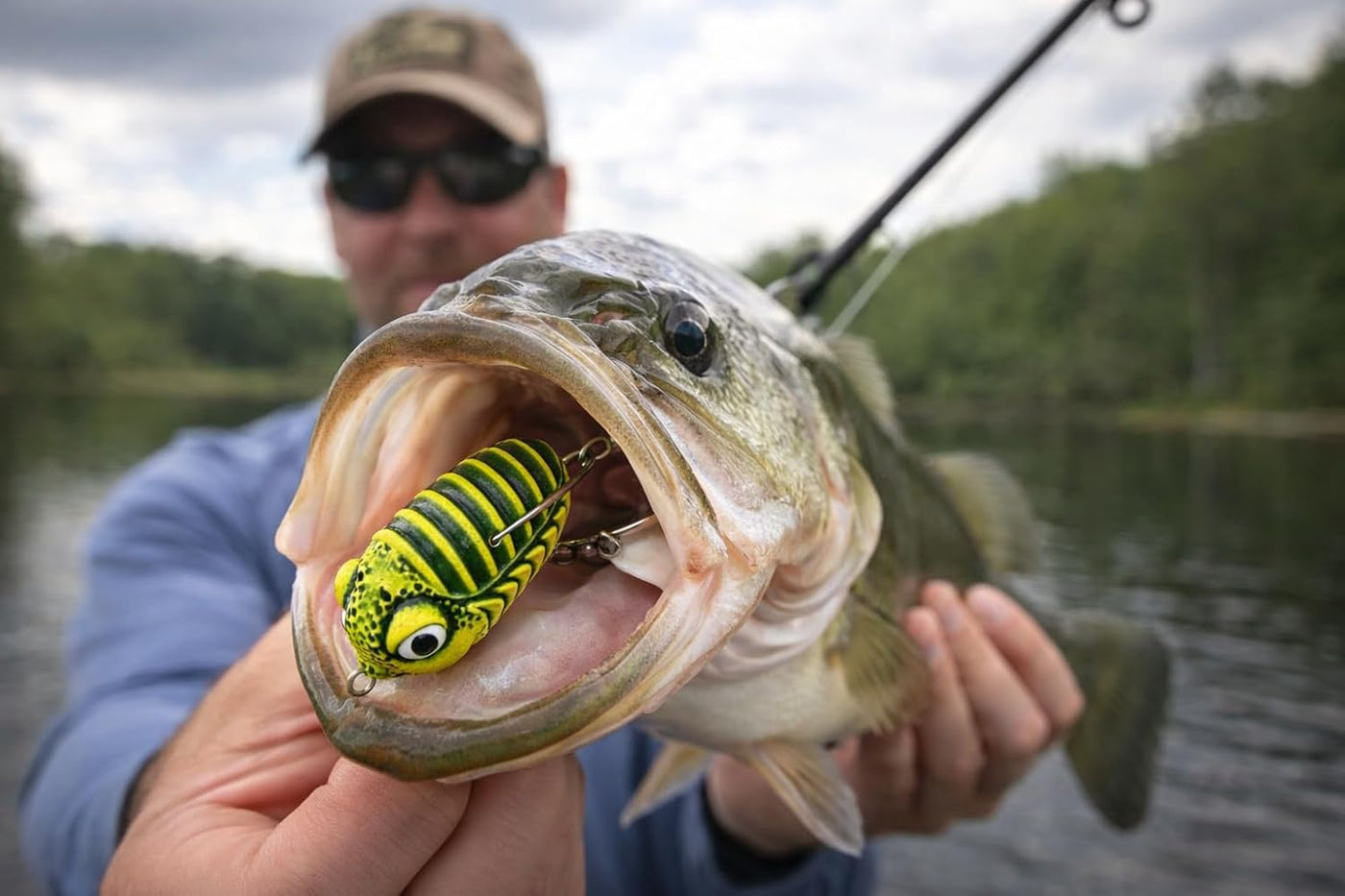 IZZAWA Handmade  3D Frog Worm Lure 3.2cm – Snakehead Murrel Floating Bait