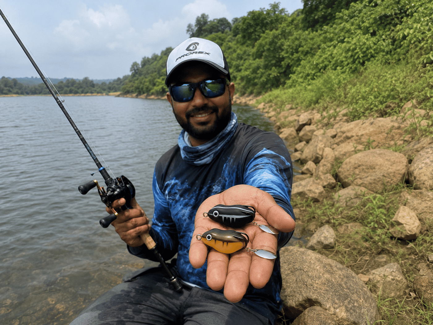 IZZAWA Predator Frog Lure | 2pc | Black-Brown | 4.5cm 8.5g | Topwater Soft Bait for Snakehead, Murrel & Bass